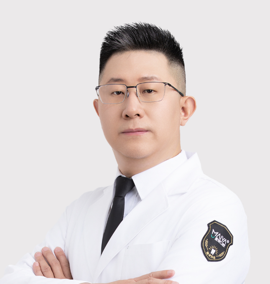 左雷医生头像