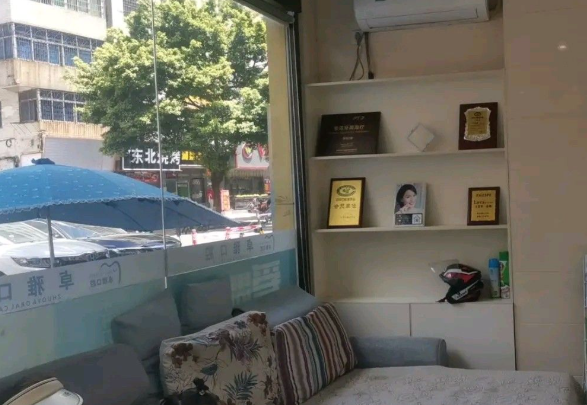 广东广州卓雅口腔(白云地铁分店)环境图