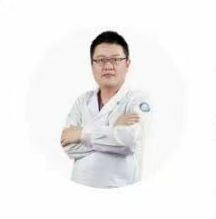 朱少伟医生头像