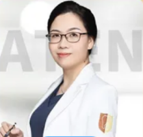 叶小青医生头像
