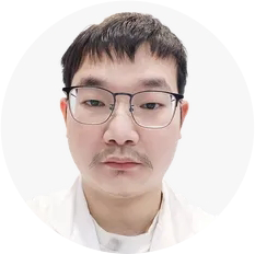 伍文斌医生头像