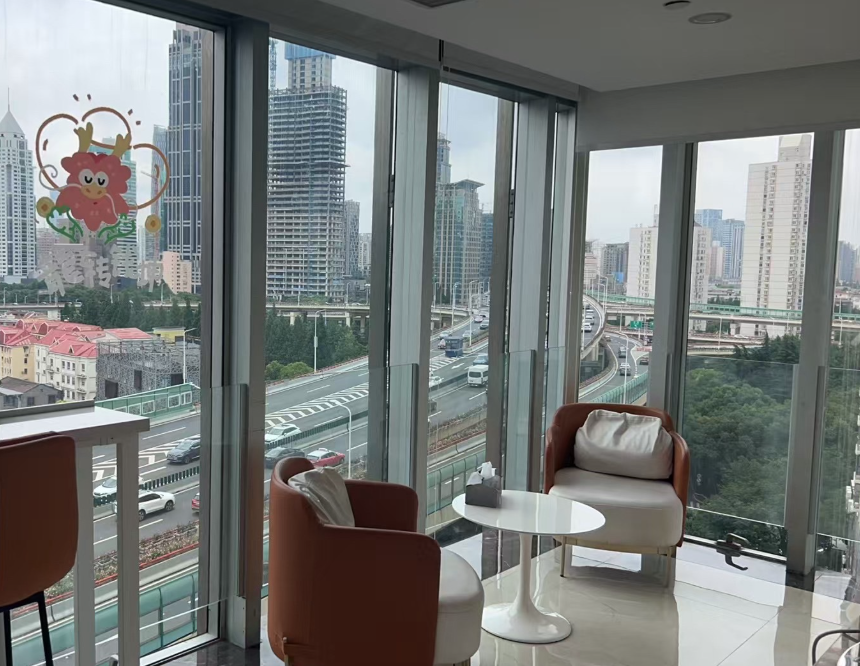 上海科瓦口腔(南京西路恒利店)环境图