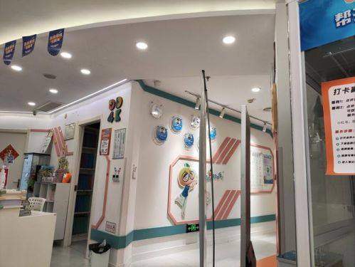 透明的收費標準：性價比高