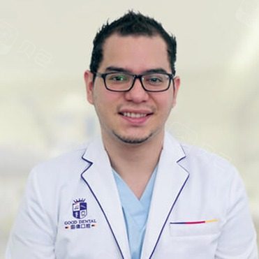 Dr. Zavel Mojica Pena · 贝色公开展示图片
