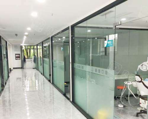 临沂兰山迪澳口腔门诊部治疗区