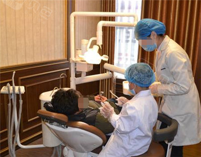 平顶山新华佳美口腔门诊部实拍