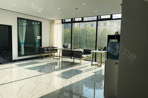 大理佳美口腔医院环境图