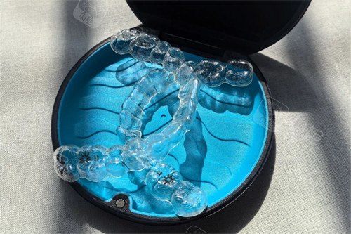 正畸蜡哪个牌子好?3M/OraCoat口碑款,防磨嘴实测!