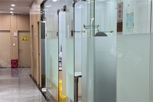 江门侨城口腔诊室过道