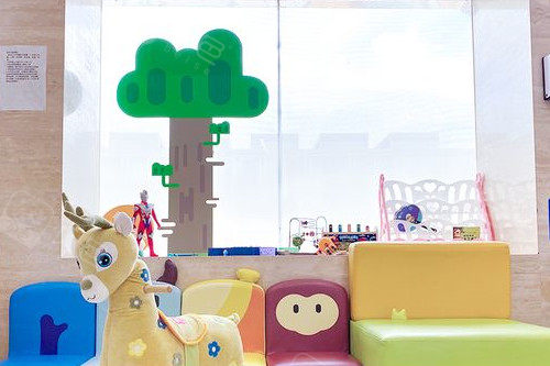 手术电钻怎么用武汉达尔文口腔检查确实细致，方案个性化还没乱收一分钱_https://www.jmylbn.com_新闻资讯_第4张