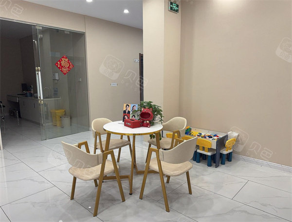 淮南奥圣口腔等待区