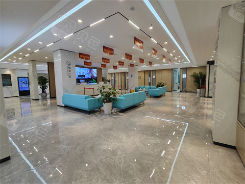 ems洁牙机怎么用都说成都中诺种植牙技术好！实测立得用黑科技，半小时种好全口真没骗人_https://www.jmylbn.com_新闻资讯_第5张