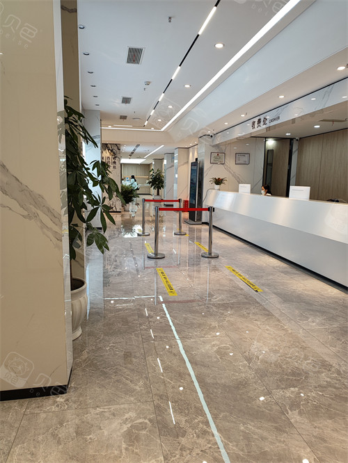 ems洁牙机怎么用都说成都中诺种植牙技术好！实测立得用黑科技，半小时种好全口真没骗人_https://www.jmylbn.com_新闻资讯_第4张