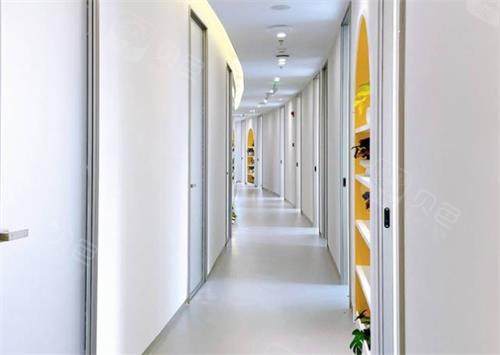 武汉萌芽齿科过道区