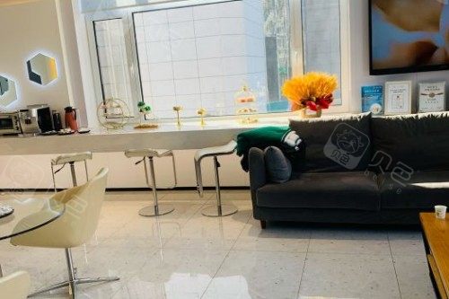 2026营口瑞宁口腔价格表公开！种植牙/矫正/补牙等全项目收费明细查看