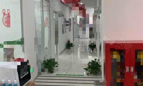 新乡植得口腔医院楼梯图