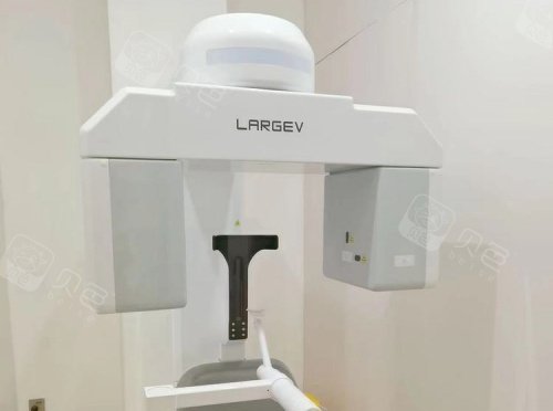青岛坤昊口腔拍片室示意图.jpg