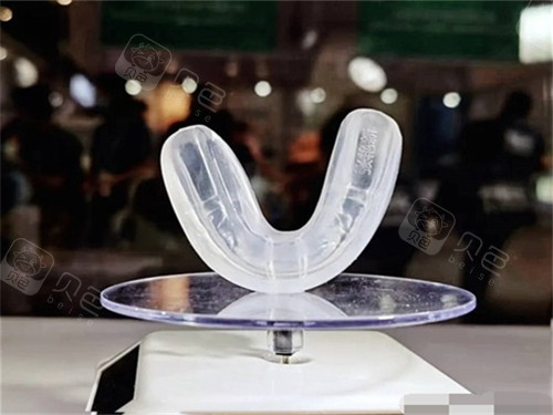 ETA儿童早期干预矫正器实物图.jpg