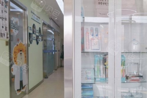 成都双流铂灵口腔明城门诊医生介绍：任晓梅等3位擅长种植修复，挂号攻略