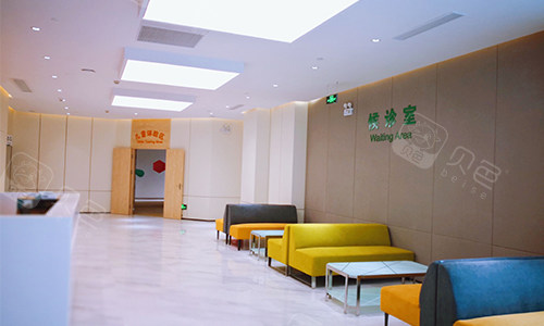 上海博厚口腔医院冷志勇医生主要做什么？缺牙、牙齿修复等问题可以先了解医生擅长方向